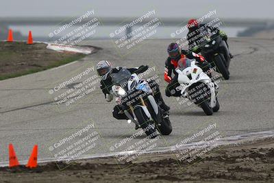 media/Nov-29-2025-TrackDaz (Sat) [[10ae2d9bce]]/A Group/Session 3 (Outside Grapevine)/